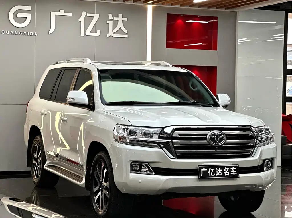 Toyota Land Cruiser 2020 — фото 4