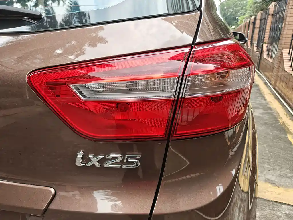 Hyundai ix25 2016 — фото 28