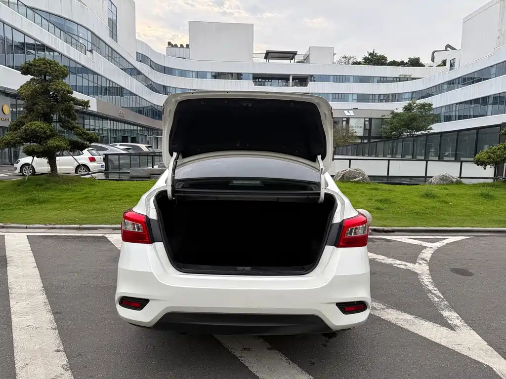Nissan Sylphy 2023 — фото 10