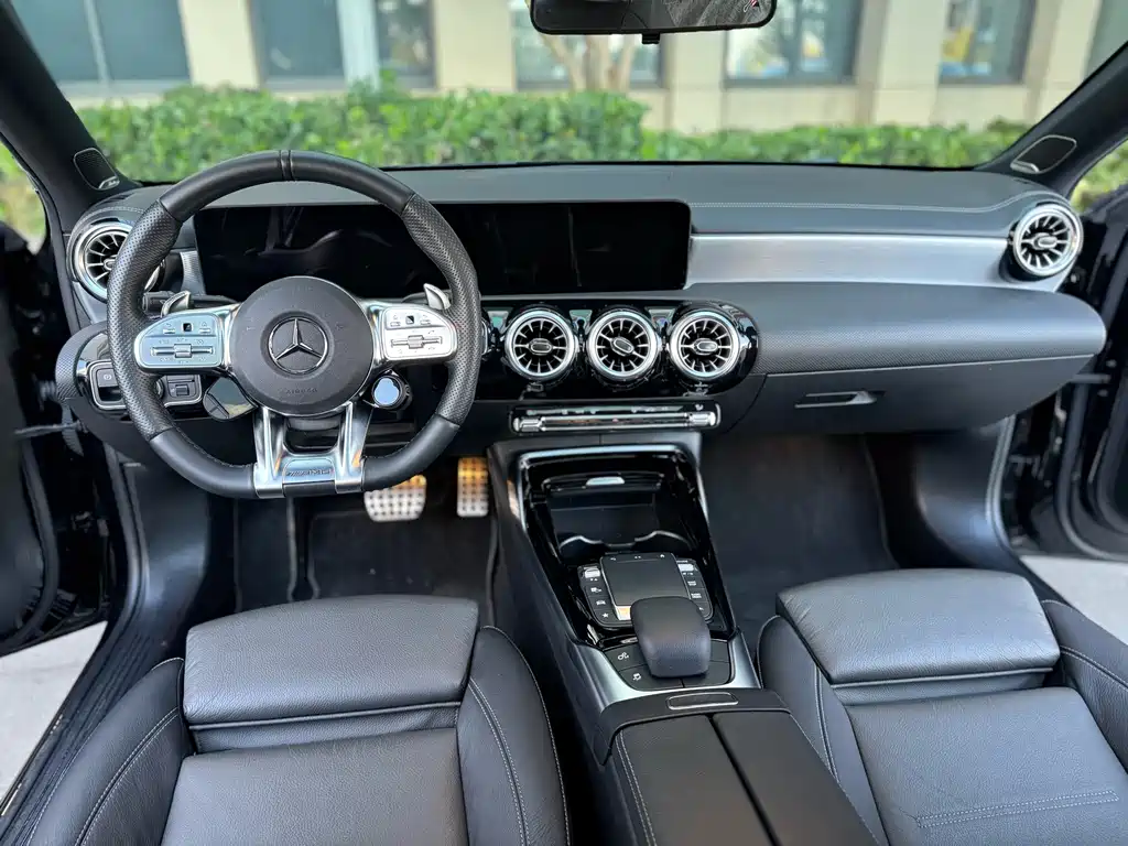 Mercedes-Benz A-Class AMG 2021 — фото 4