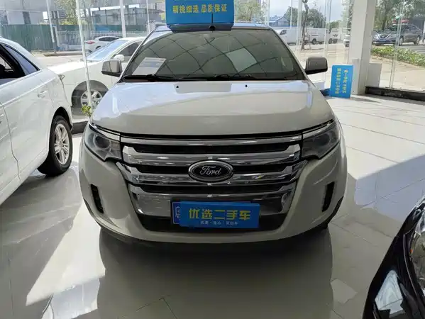 Ford Edge 2015