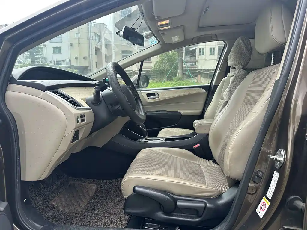 Honda Jade 2015 — фото 12