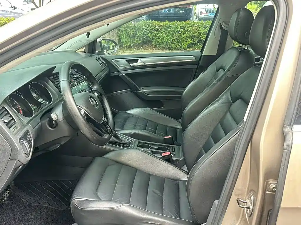 Volkswagen Golf 2015