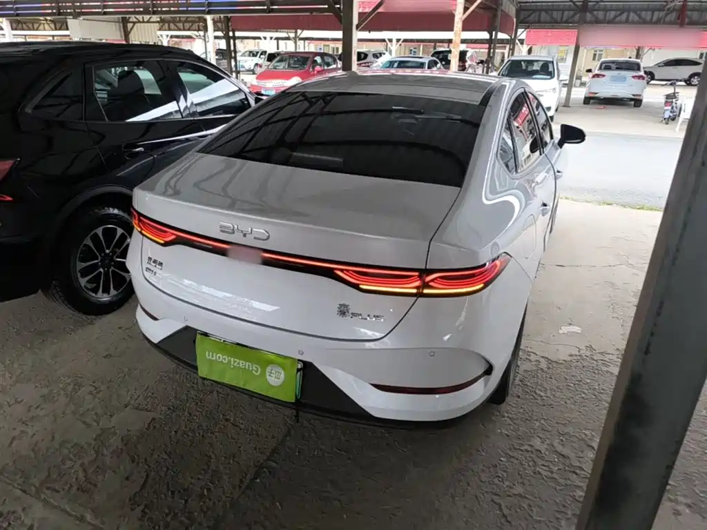 BYD Qin PLUS 2025 — фото 7