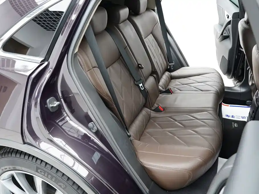 Infiniti QX70 2015 — фото 13