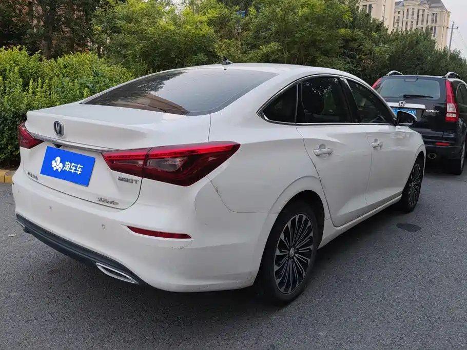 Changan Eado 2020 — фото 3