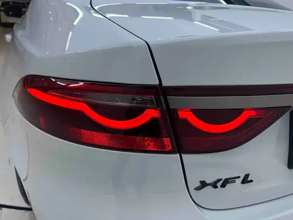 Jaguar XFL 2024