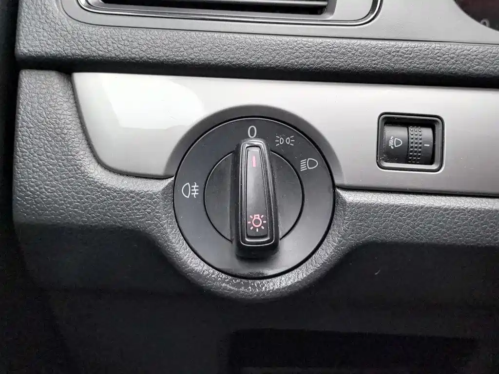 Volkswagen Lavida 2015 — фото 21