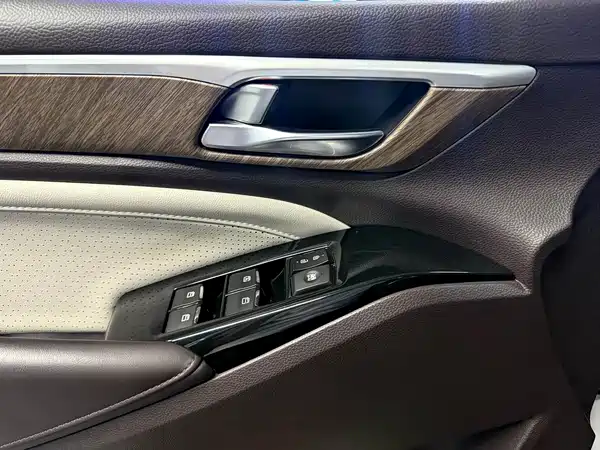 GAC Trumpchi M8 2023