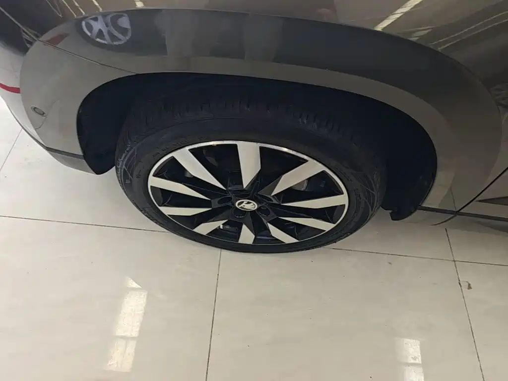 Skoda Korok 2018 — фото 23