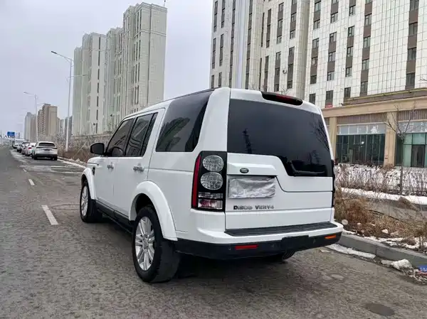 Land Rover Discovery 2015