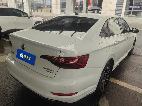 Volkswagen Sagitar 2021