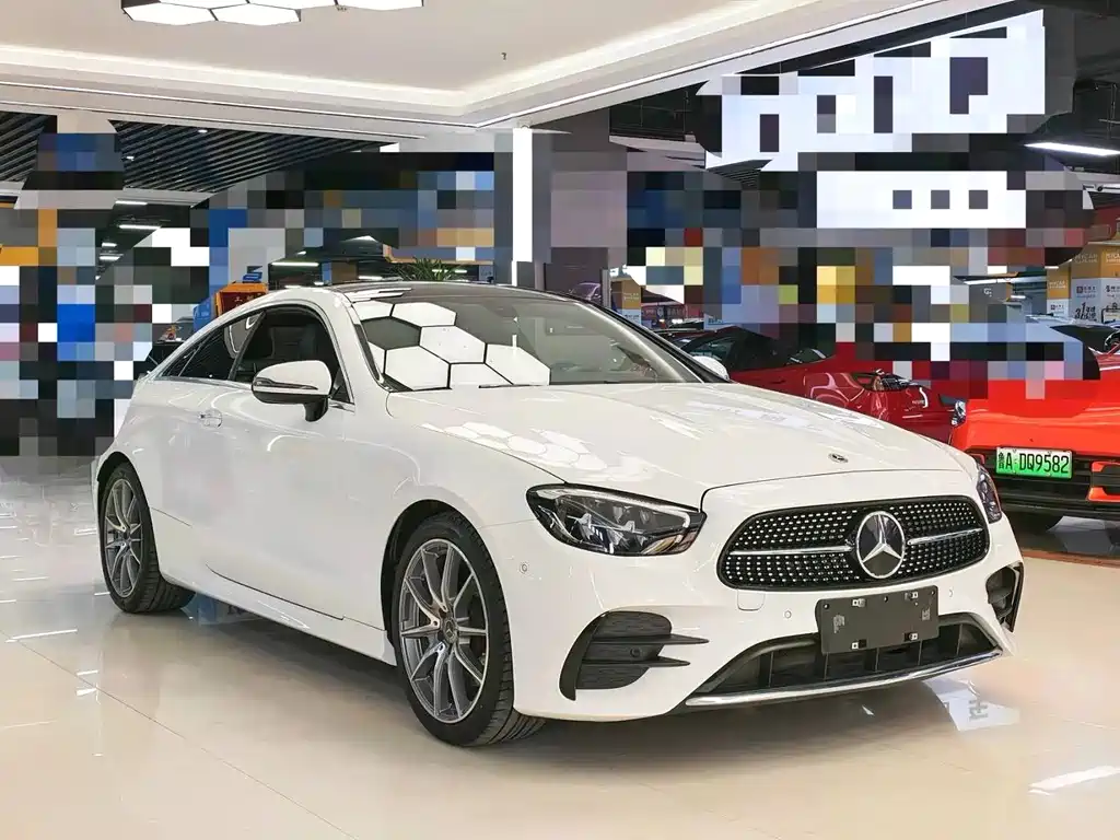 Mercedes-Benz E-Class 2023 — фото 3