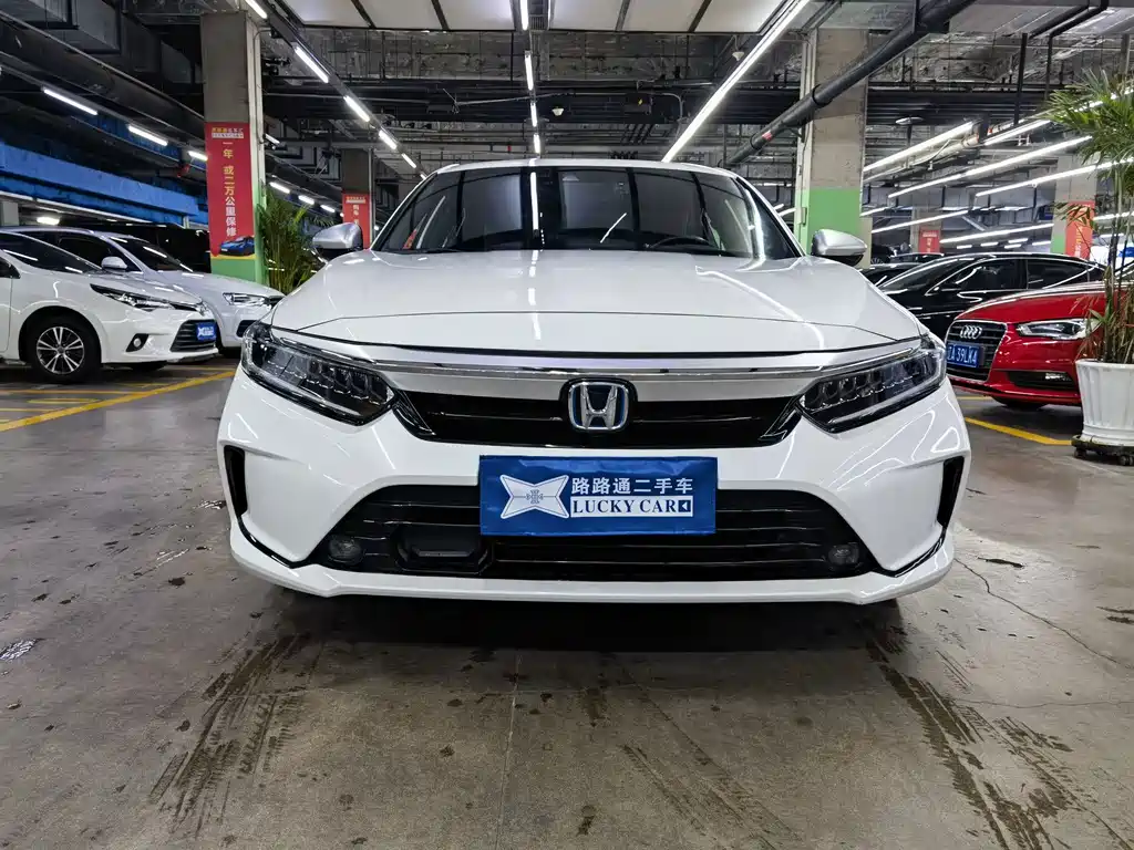 Honda Inspire 2022 — фото 2