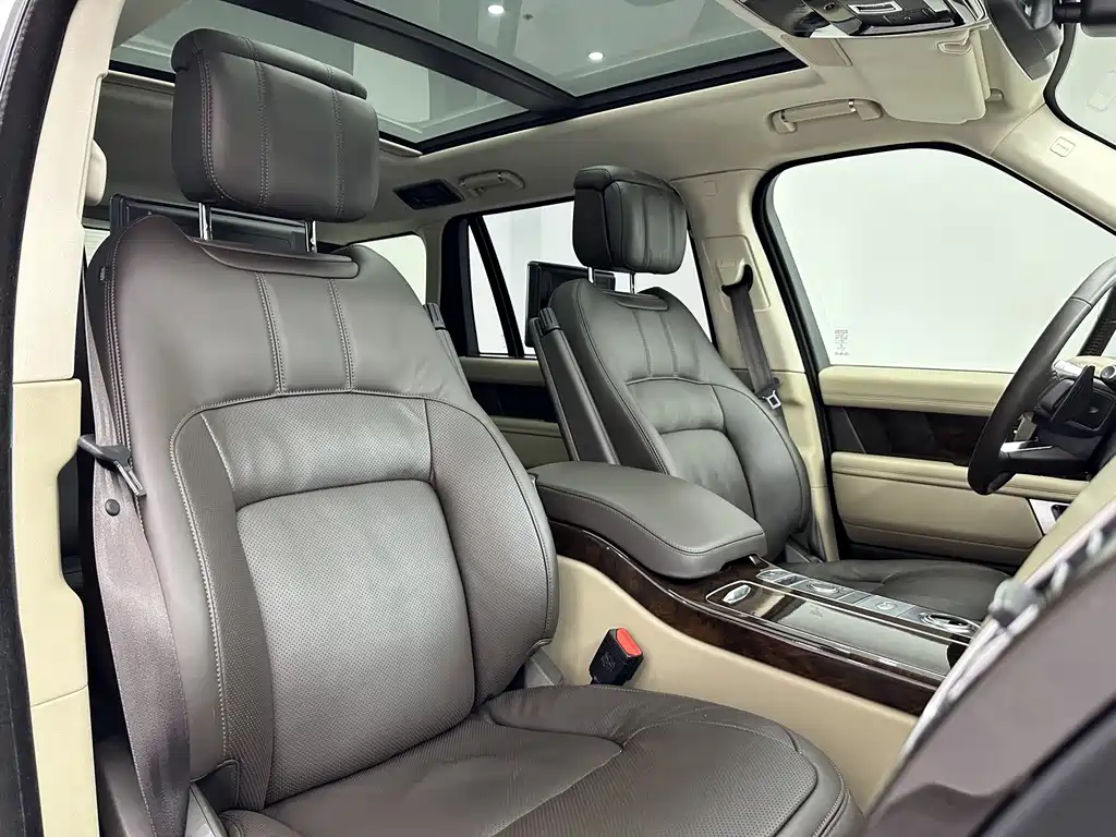 Land Rover Range Rover 2022 — фото 16
