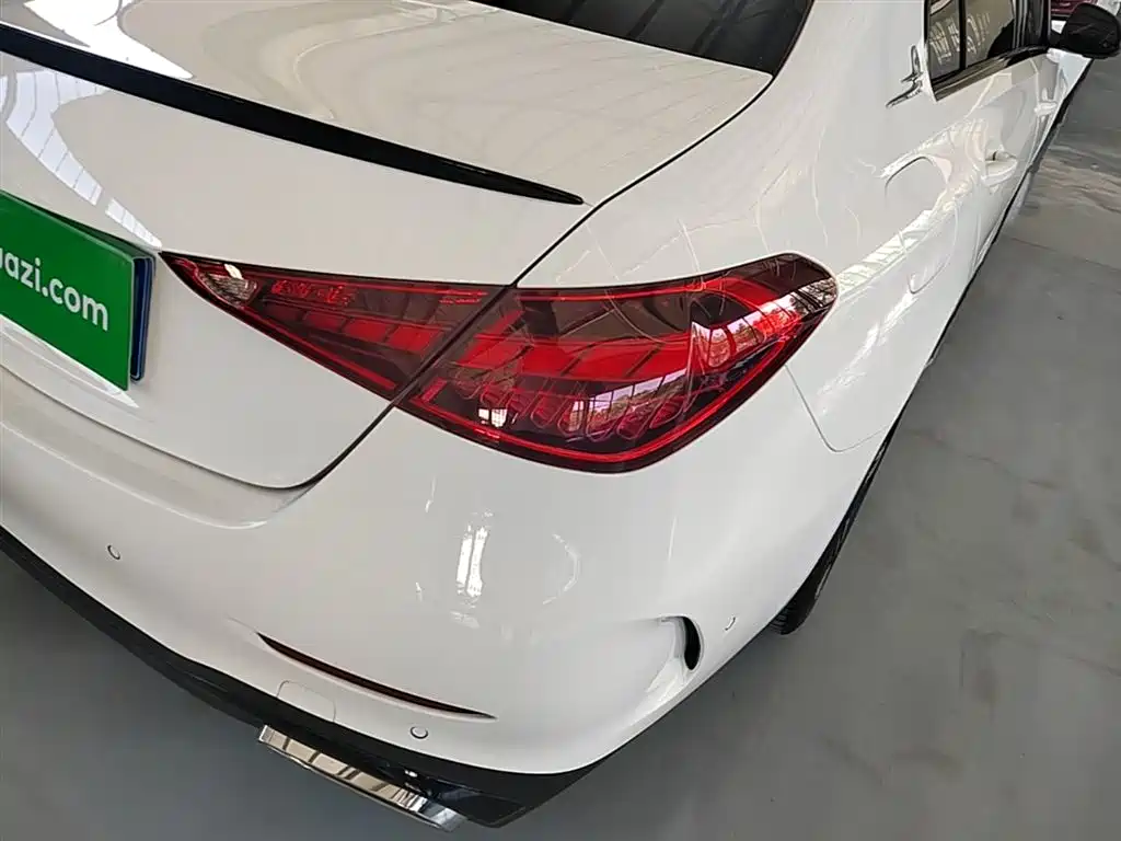 Mercedes-Benz C-Class 2025 — фото 24