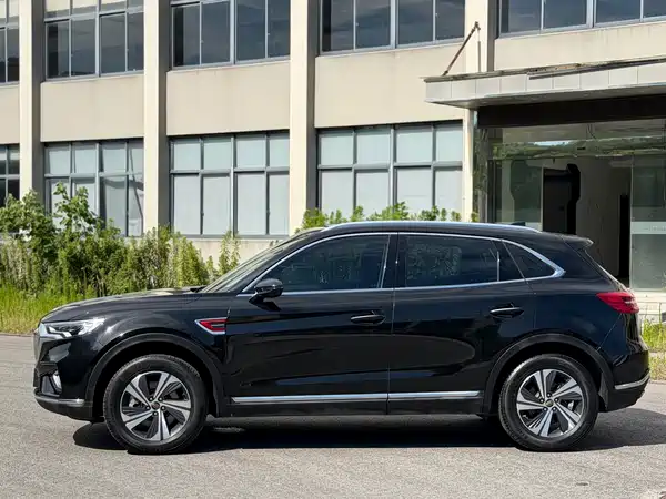 Hongqi HS5 2020