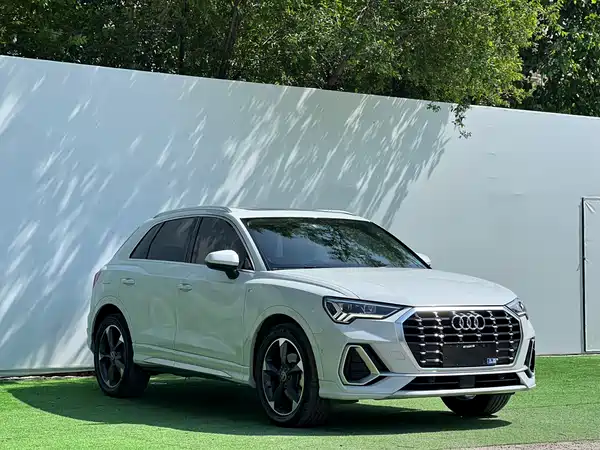 Audi Q3 2022