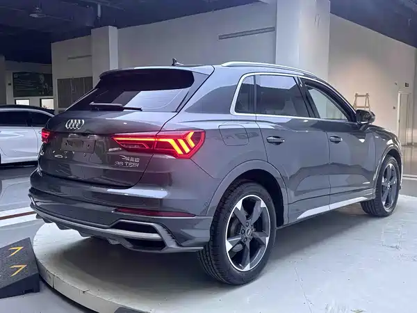 Audi Q3 2022