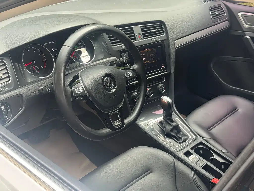 Volkswagen Golf 2019