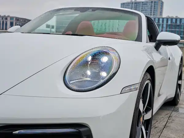 Porsche 911 2024