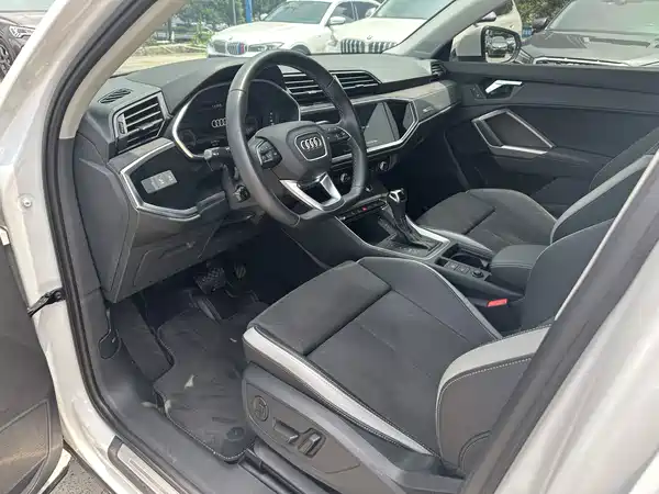 Audi Q3 2022
