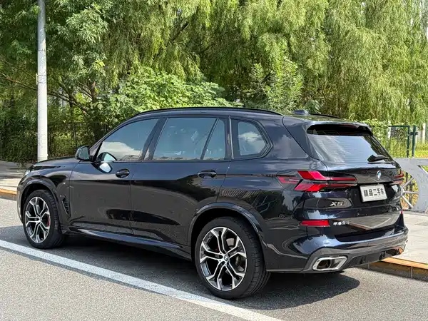 BMW X5 2024