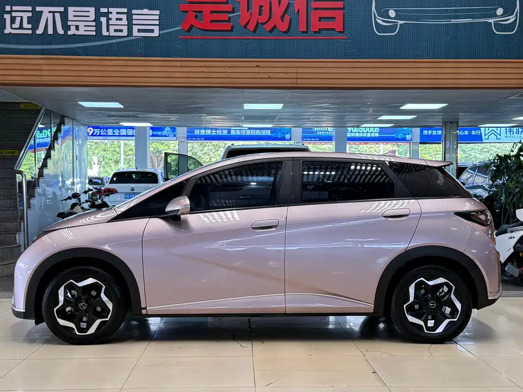 BYD Dolphin 2022 — фото 23