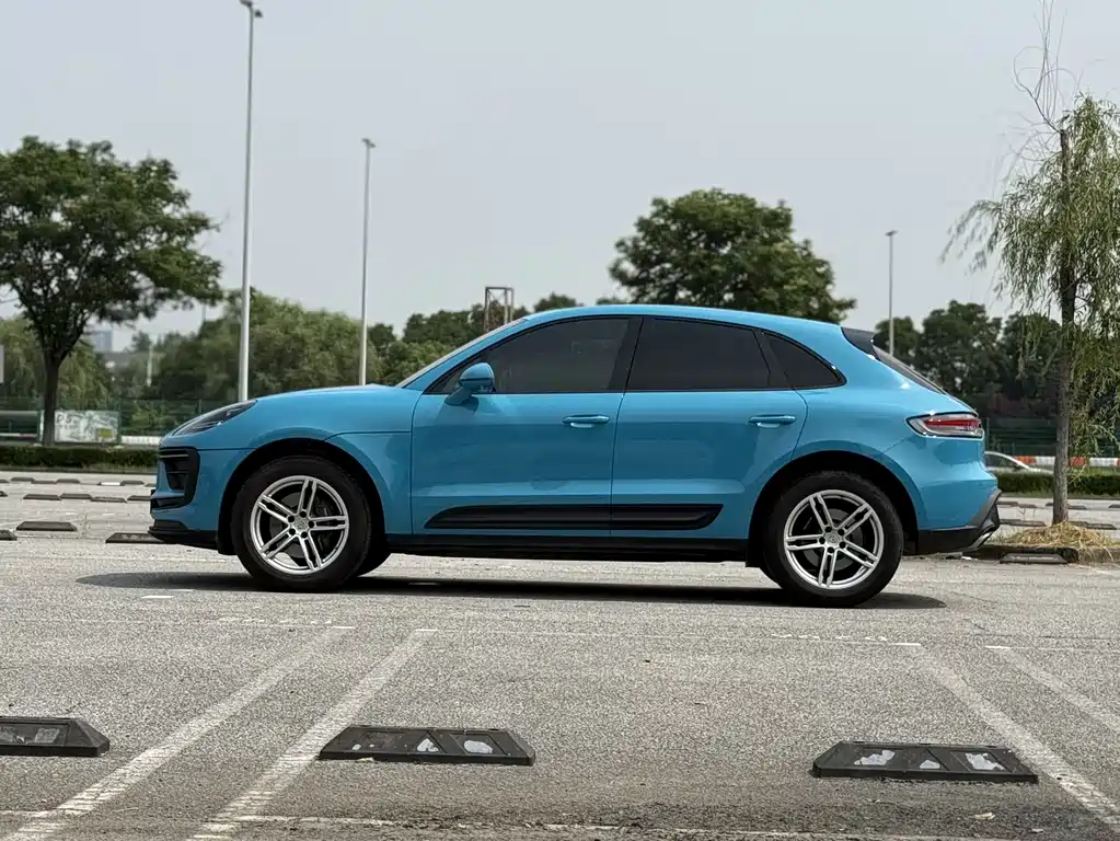 Porsche Macan 2022 — фото 5
