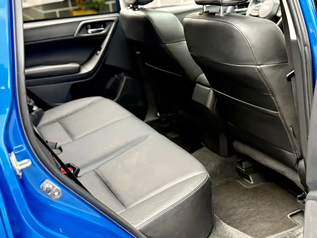 Subaru Forester 2015 — фото 15