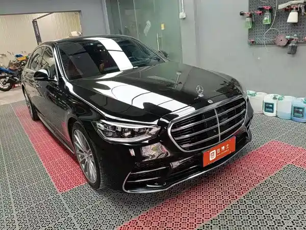 Mercedes-Benz S-Class 2022