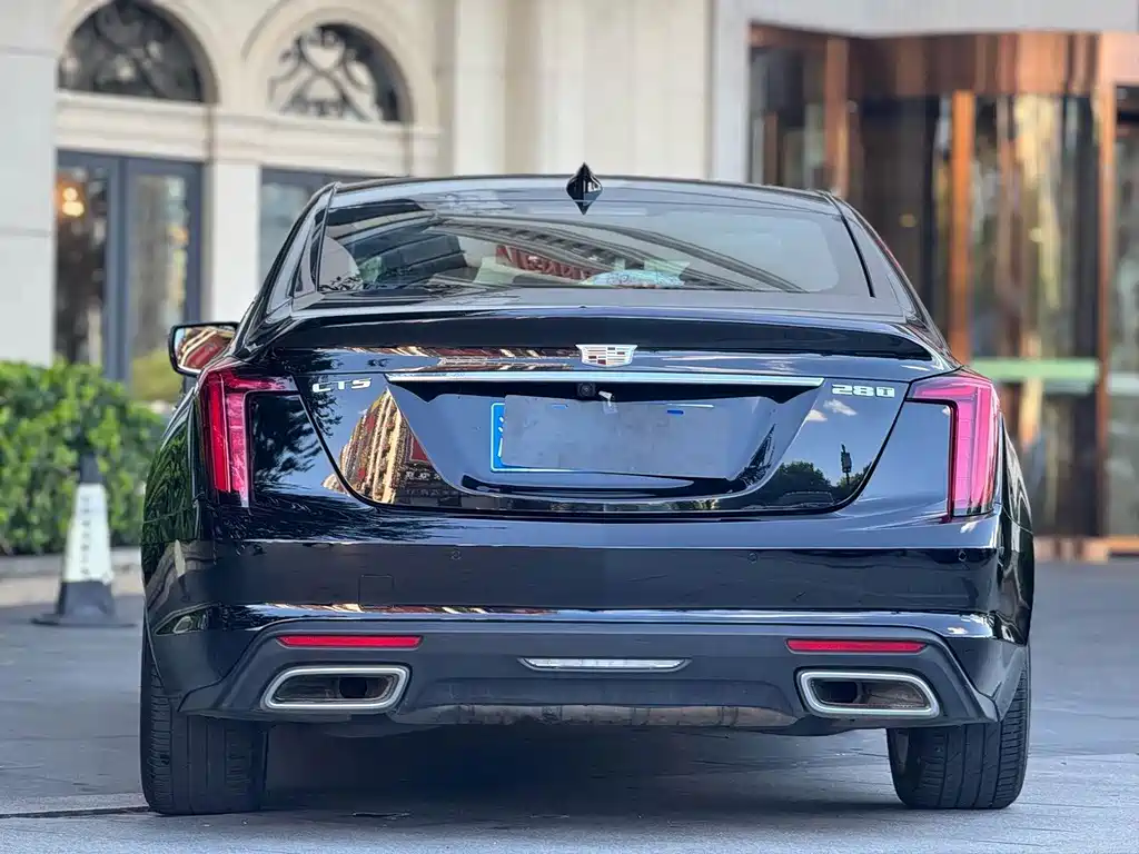 Cadillac CT5 2021 — фото 9