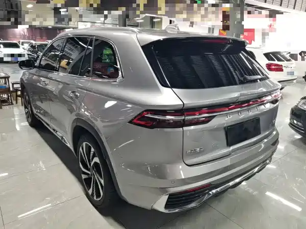 Geely Xingyue L 2021