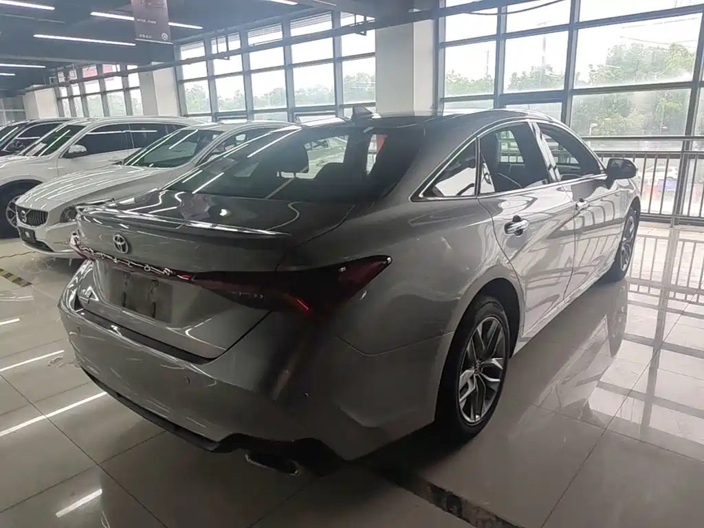 Toyota Avalon 2021