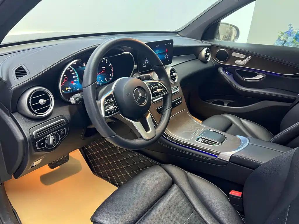 Mercedes-Benz GLC 2020 — фото 4