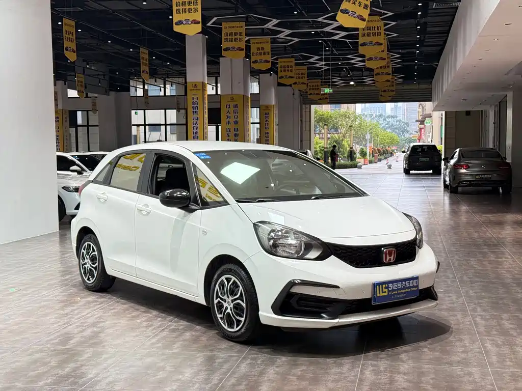 Honda Fit 2022 — фото 3