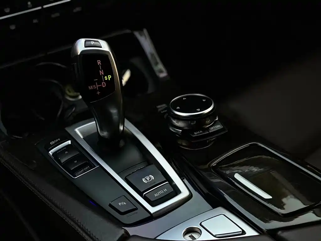 BMW 5 Series 2014