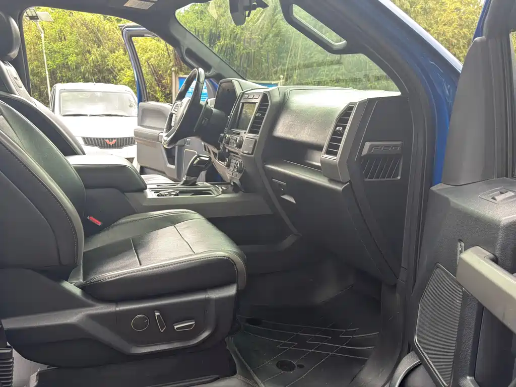 Ford F-150 Raptor 2017 — фото 17