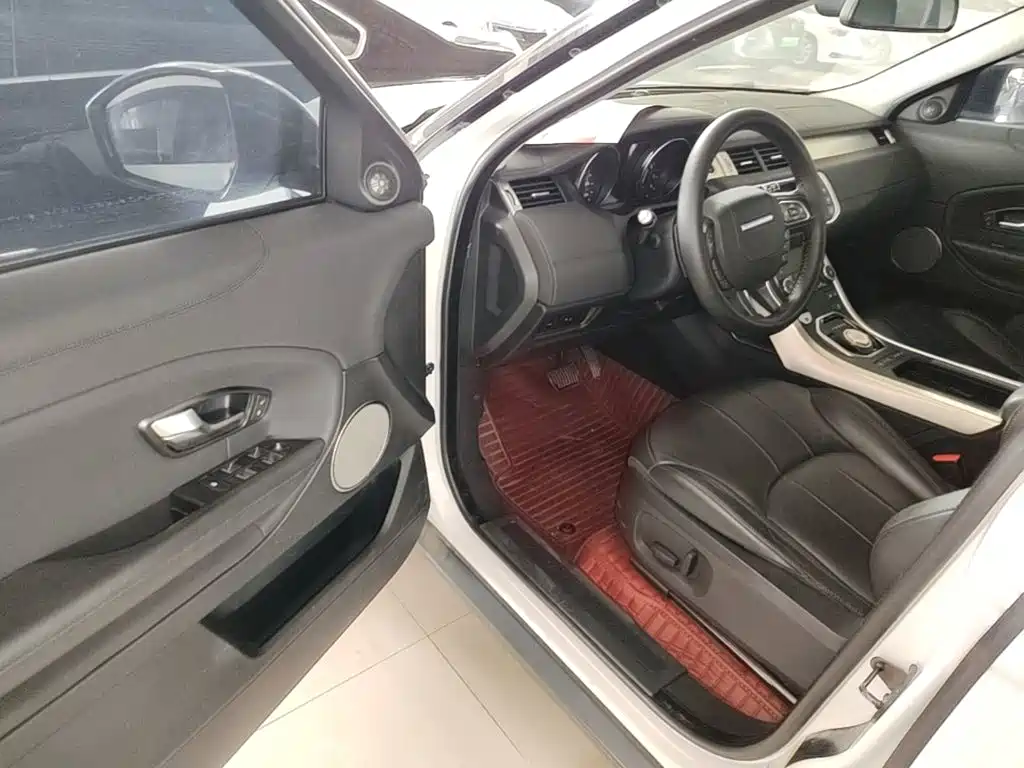 Land Rover Range Rover Evoque 2018 — фото 16
