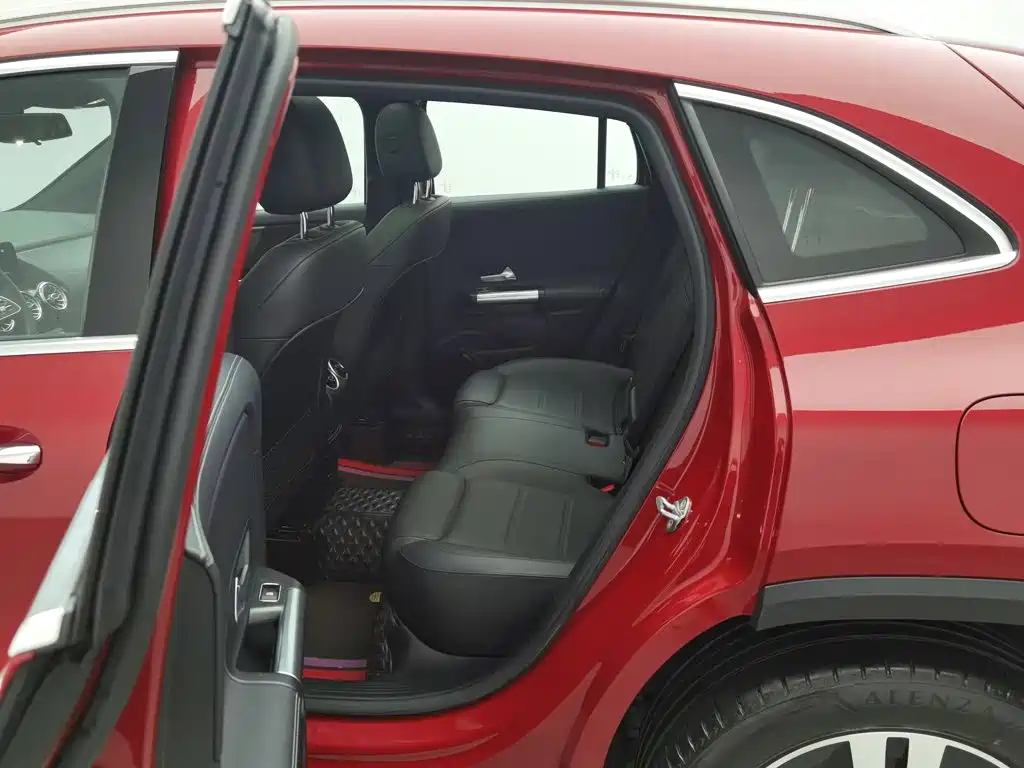 Mercedes-Benz GLA 2021 — фото 15