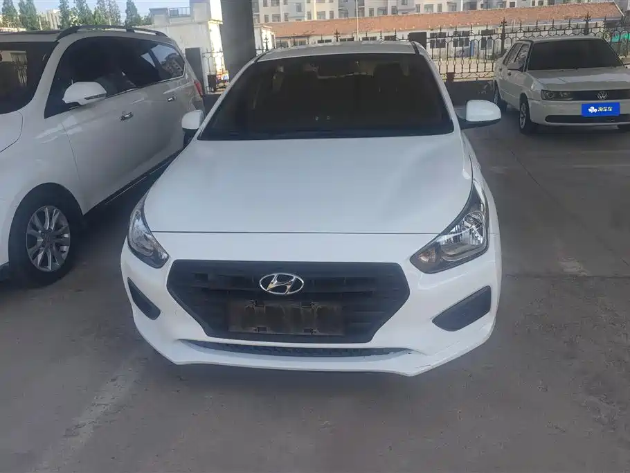 Hyundai Verna 2019 — фото 2
