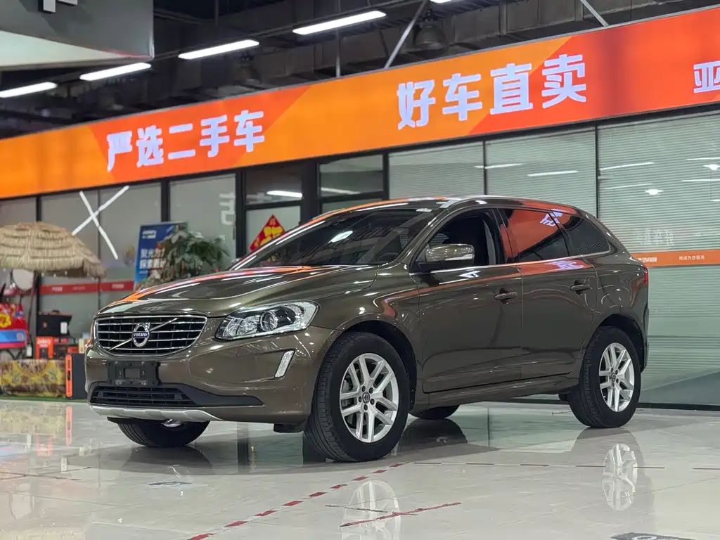 Volvo XC60 2016 — фото 1