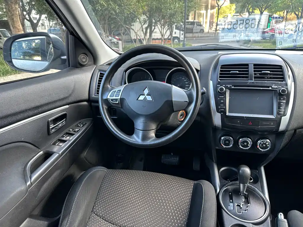 Mitsubishi Jinxuan ASX 2014 — фото 12