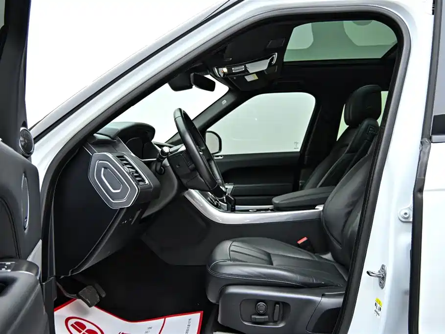 Land Rover Sport PHEV 2021 — фото 11