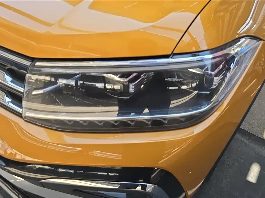 Volkswagen T-Cross 2019