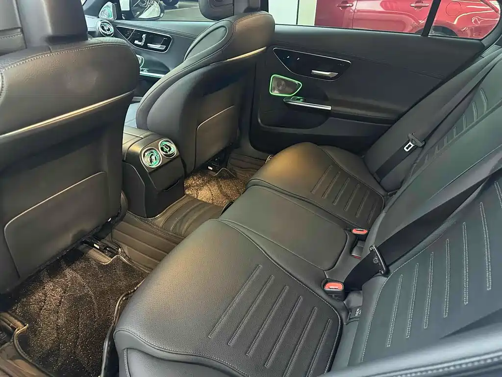 Mercedes-Benz C-Class 2022 — фото 14