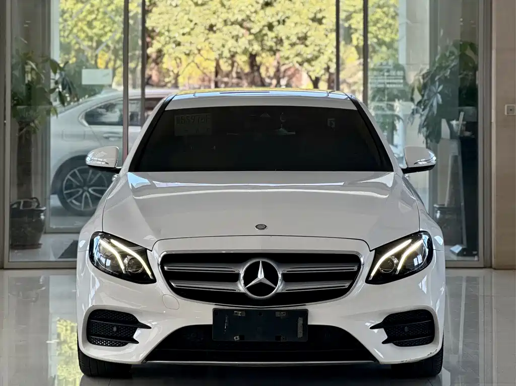 Mercedes-Benz E-Class 2017 — фото 2