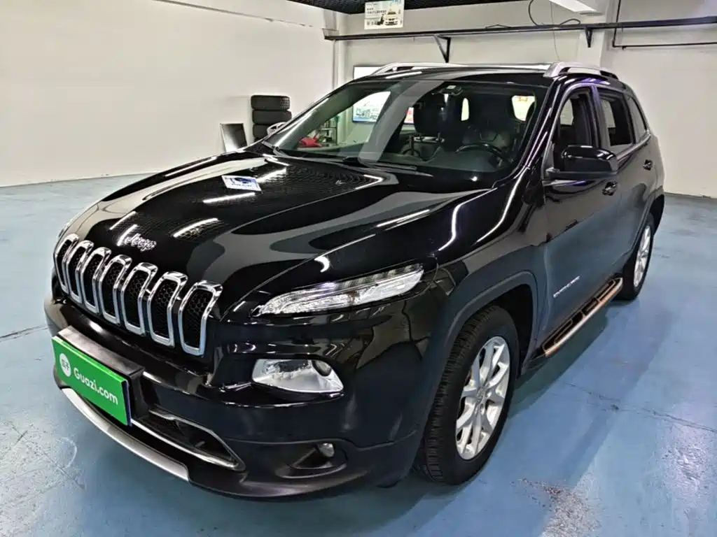 Jeep Cherokee 2018 — фото 1