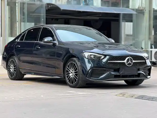 Mercedes-Benz C-Class 2025