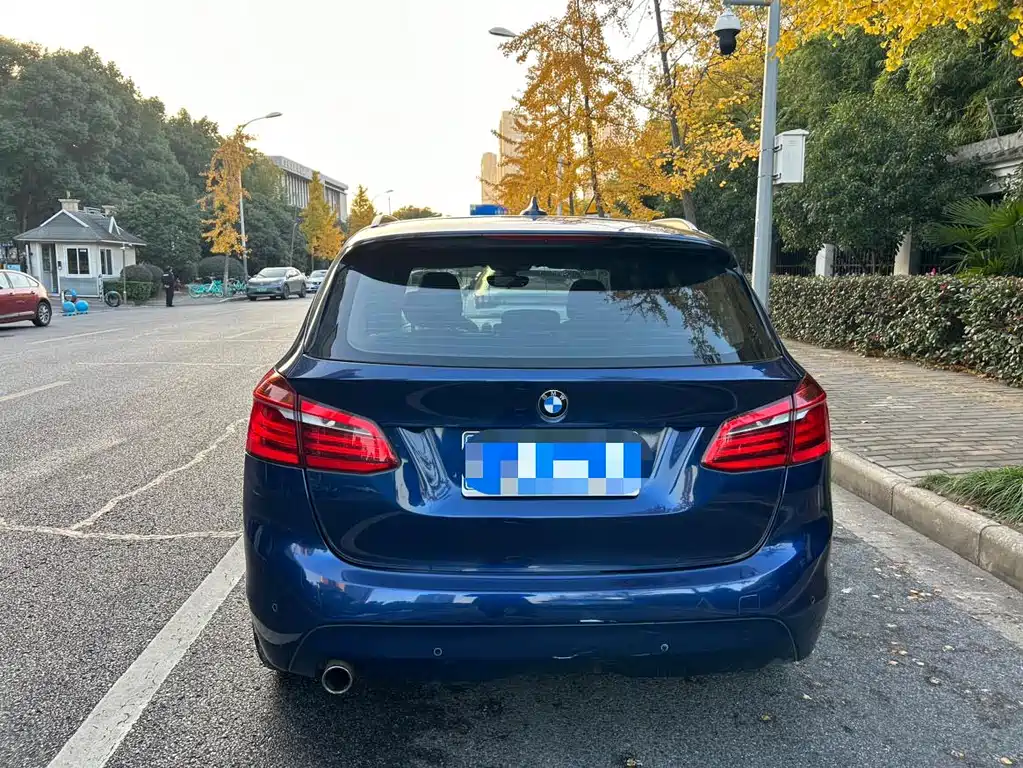 BMW 2 Series Active Tourer 2018 — фото 5